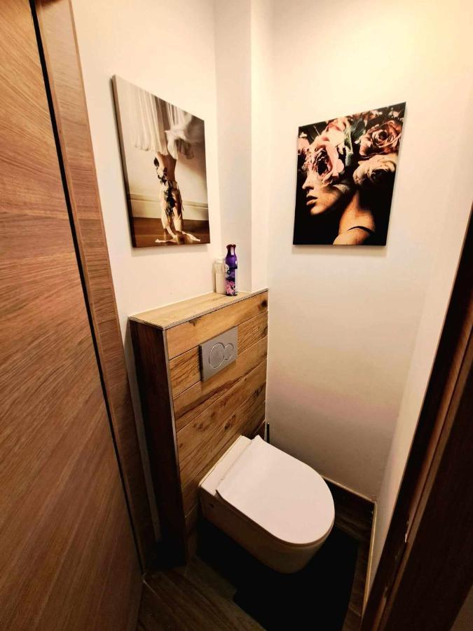 Petite Chambre Dans Une Jolie Colocation Λιέγη Εξωτερικό φωτογραφία