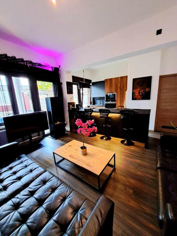 Petite Chambre Dans Une Jolie Colocation Λιέγη Εξωτερικό φωτογραφία